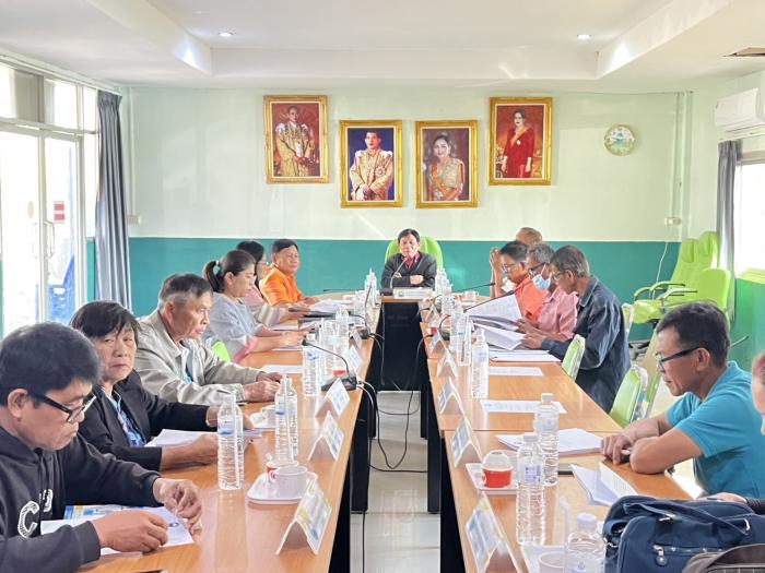 วันที่ ๑๙ ธันวาคม ๒๕๖๗ งานวิเคราะห์นโยบายและแผน ประชุมคณะกรรมการพัฒนาท้องถิ่น ทต.บ้านค้อ เพื่อรับทราบรายงานการติดตามและประเมินผลแผนพัฒนาท้องถิ่น (พ.ศ.๒๕๖๖ - ๒๕๗๐)